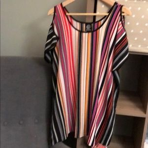 Bobeau cold shoulder top